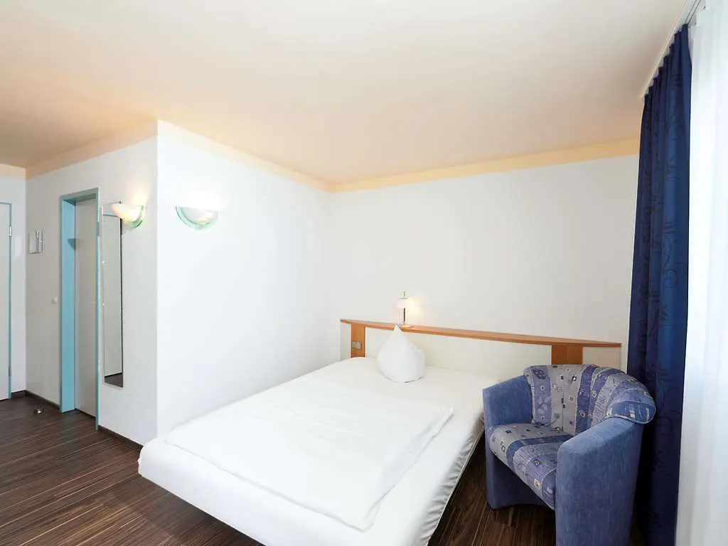 Ibis Styles Filderstadt Stuttgart Messe 3*,  Alemania